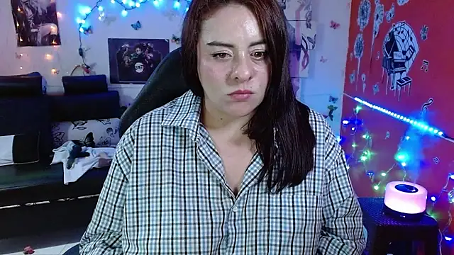 Snapshot of carol_20 chatting on 12/07/24, 08:00 carol 20 online show from 12/07/24, 08:00