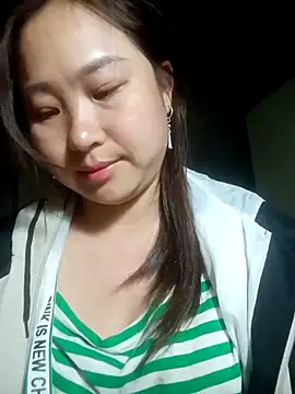 suki-lady online show from 11/30/25, 10:19