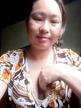 suki-lady online show from 12/21/25, 05:25