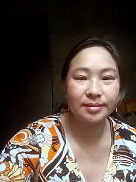 suki-lady online show from 12/22/25, 06:54