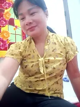 kute-00 online show from 11/10/25, 09:52