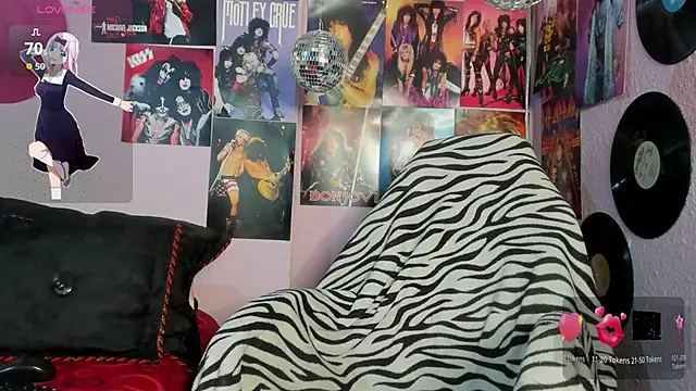 Avril Maria online show from 10/29/25, 06:42