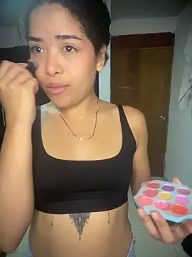 Snapshot of KarimAnxiex chatting on 11/10/25, 11:53 KarimAnxiex online show from 11/10/25, 11:53