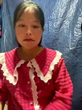 Snapshot of O_o_UwU_o_O chatting on 09/09/25, 04:23 O o UwU o O online show from 09/09/25, 04:23