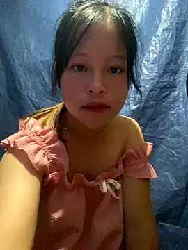 Snapshot of O_o_UwU_o_O chatting on 09/22/25, 03:08 O o UwU o O online show from 09/22/25, 03:08