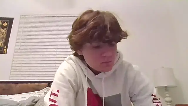 Snapshot of sexybigdick04 chatting on 09/10/25, 12:43 sexybigdick04 online show from 09/10/25, 12:43