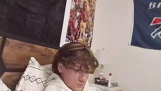 Snapshot of sexybigdick04 chatting on 11/03/25, 09:27 sexybigdick04 online show from 11/03/25, 09:27