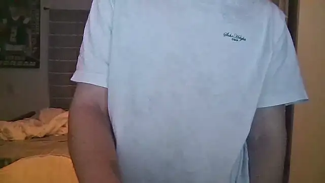 Snapshot of sexybigdick04 chatting on 01/08/26, 11:34 sexybigdick04 online show from 01/08/26, 11:34