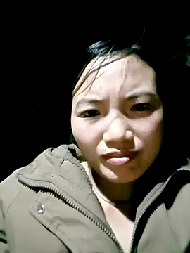 ngan-cute online show from 12/02/25, 01:28