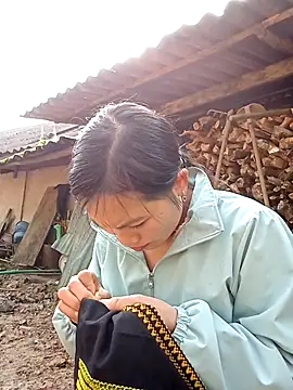 ngan-cute online show from 12/19/25, 01:56