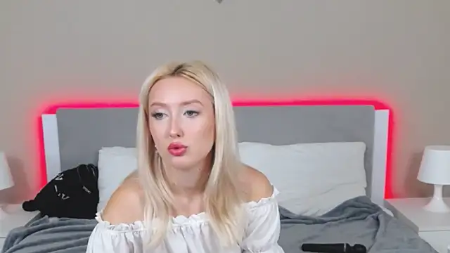 MarianeSun online show from 09/09/25, 04:12