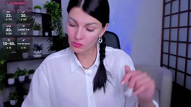 O1d Lady online show from 10/02/25, 08:32