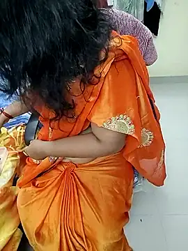 tamilmaha12 online show from 10/22/25, 06:51