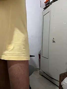 Vineeth3906 online show from 07/20/26, 10:39