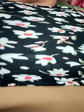 Kavya hot online show from 12/18/25, 08:20