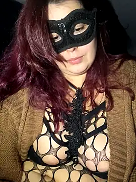 Saphyra Secret online show from 10/19/25, 10:21