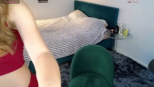 vixinp online show from 04/18/26, 09:35