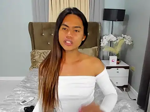 1HotAsianTS online show from 10/31/25, 03:46