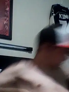 Snapshot of OchreTango466 chatting on 09/21/25, 10:50 OchreTango466 online show from 09/21/25, 10:50