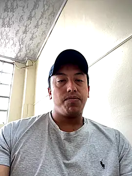 Snapshot of big-brown chatting on 09/15/25, 03:12 big-brown online show from 09/15/25, 03:12