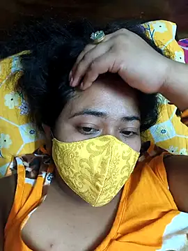 Smile-quien online show from 04/07/26, 07:36