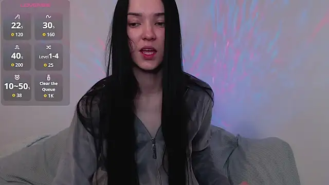 Veliora online show from 10/09/25, 02:59