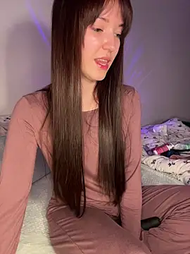 Veliora online show from 03/24/26, 06:35