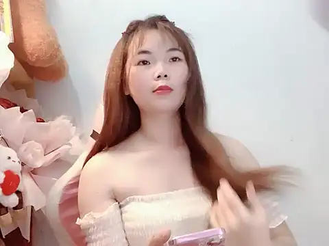 Snapshot of Pony898 chatting on 09/29/25, 04:23 Pony898 online show from 09/29/25, 04:23