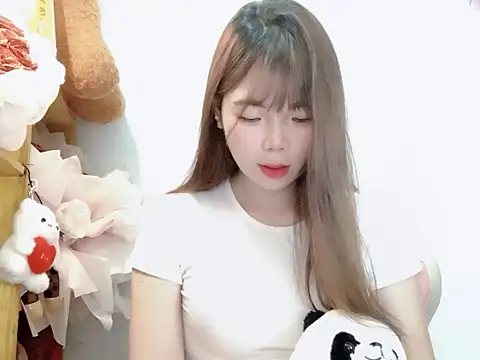 Snapshot of Pony898 chatting on 10/07/25, 01:47 Pony898 online show from 10/07/25, 01:47