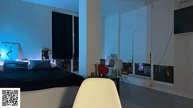 ElysiaXo online show from 12/05/25, 05:20