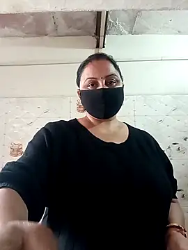 Rakhi sawant143 online show from 11/22/25, 02:43