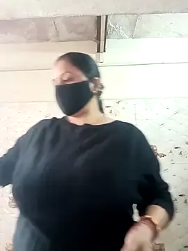 Rakhi sawant143 online show from 12/01/25, 02:27