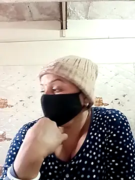 Rakhi sawant143 online show from 12/17/25, 02:39