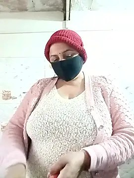 Rakhi sawant143 online show from 01/09/26, 02:58