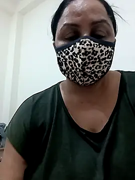 Rakhi sawant143 online show from 03/28/26, 02:55