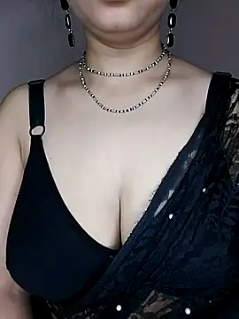 Oh 011 online show from 10/09/25, 04:38