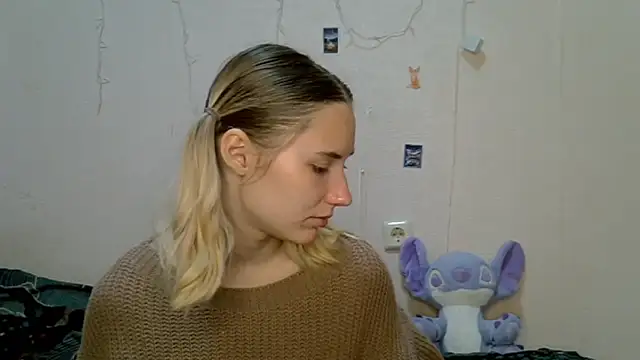  kikiclark   online show from 09/08/25, 08:19