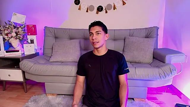 samucamx  online show from 02/26/26, 12:31