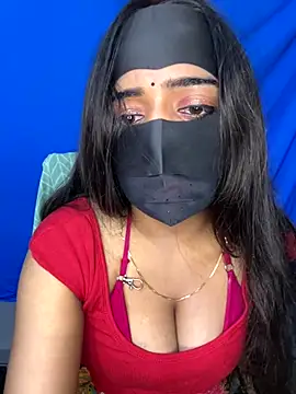 Snapshot of DesiSexyMonika chatting on 09/15/25, 04:29 DesiSexyMonika online show from 09/15/25, 04:29