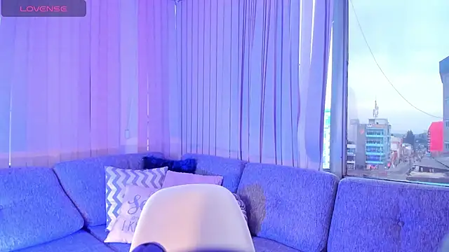 Mayajhons online show from 09/19/25, 12:06