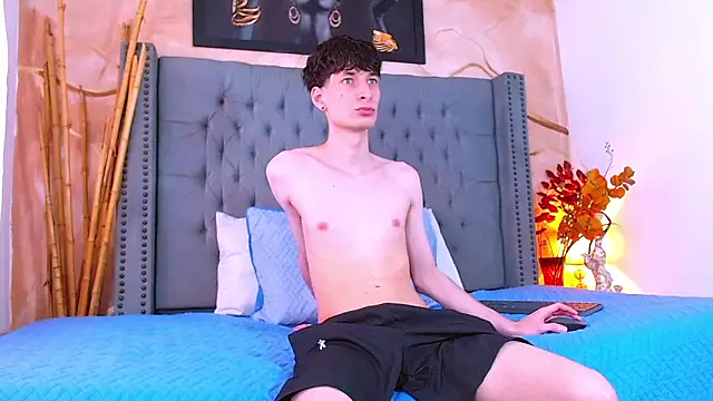 Luke Carter online show from 02/16/26, 01:29