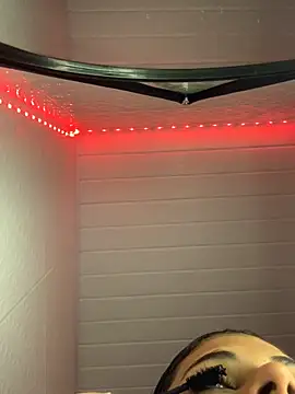 luluzinhax online show from 09/29/25, 03:00