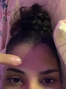 luluzinhax online show from 02/18/26, 04:52