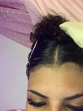 luluzinhax online show from 03/06/26, 03:14