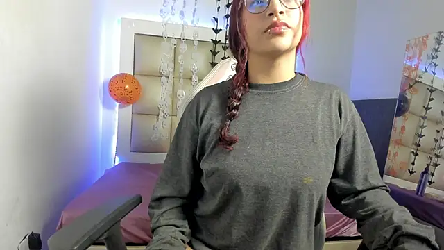 Valkiria js online show from 10/21/25, 11:55