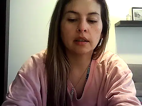 Valery  Rouse  online show from 04/23/26, 12:29