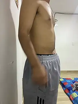 Young handsome online show from 01/17/26, 06:18