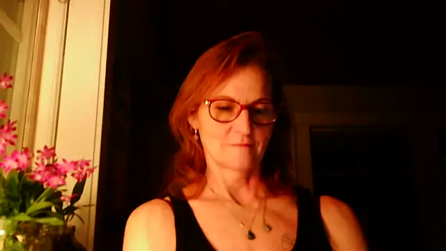 Snapshot of Valinella chatting on 02/13/26, 08:05 Valinella online show from 02/13/26, 08:05