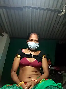 Snapshot of Hot-honi chatting on 09/11/25, 09:37 Hot-honi online show from 09/11/25, 09:37