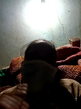 Snapshot of Hot-honi chatting on 09/28/25, 03:06 Hot-honi online show from 09/28/25, 03:06